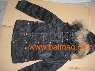 義烏東佳服裝廠 一站式批發供應庫存服裝、日用品、圣誕禮品與小五金